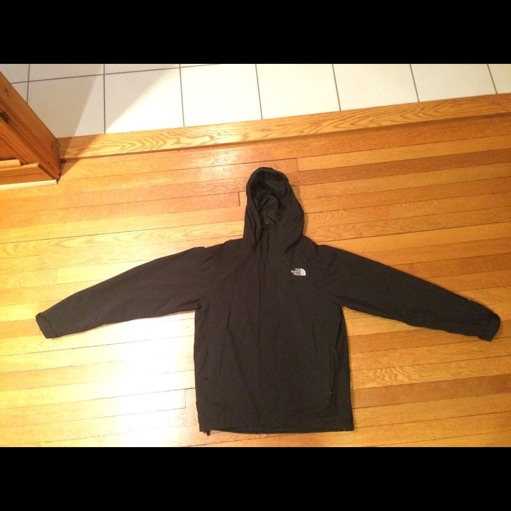 Women’s The North Face Jacket.